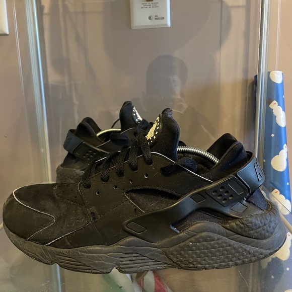 Nike Huarache - Picture 1 of 5